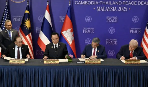 Thailand and Cambodia Sign KL Peace Accord in Malaysia